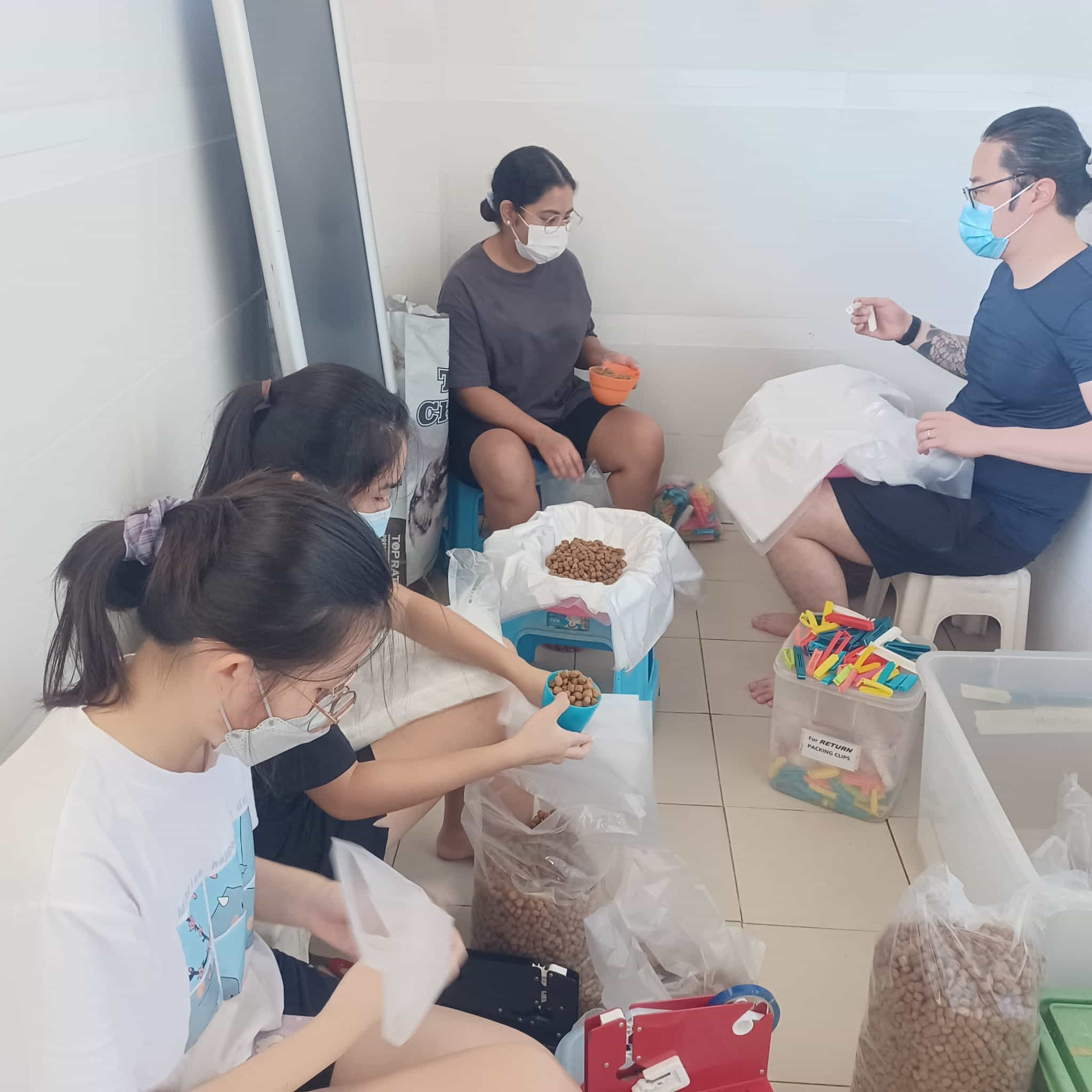 Sewing / Packing Team photo 2